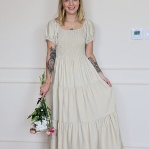 Sukienka z bufkami Rosa Beżowa